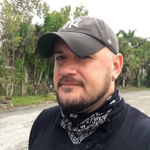 Meet your Posher, Todd